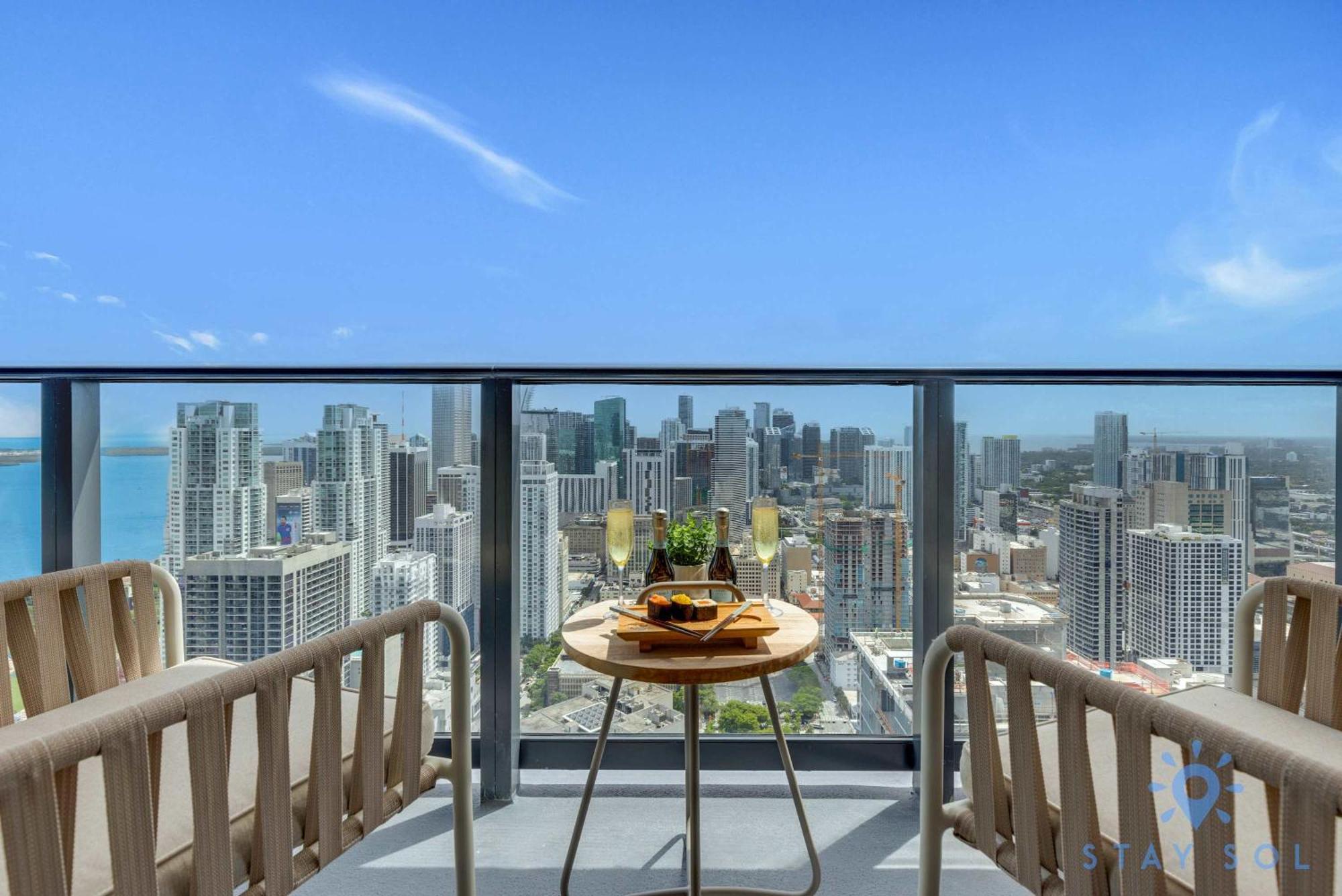 Spectacular With Pool & Gym Apartamento